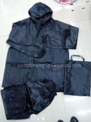Polyester PVC windproof and rainproof men 's and women' s split motorcycle raincoat