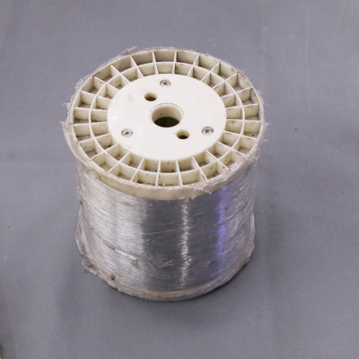 A fine iron wire shaft is fitted with A fine metal wire and A fine galvanized wire