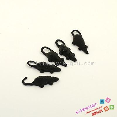 The simulation of plastic animal mouse scorpion centipede and other children's toys wholesale trick