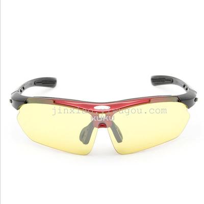 Outdoor sports men and women riding sand Eye Sunglasses