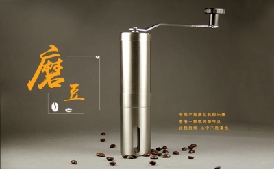 Portable hand-operated grinder grinding machine manual household coffee beans