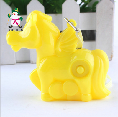 The night market stall supply manufacturers selling color flash flash toy wholesale children's Pony Pendant