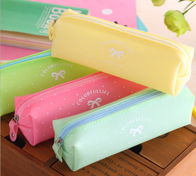 Lovely Candy color jelly pencil bag Ladies bow pencil bag Makeup bag