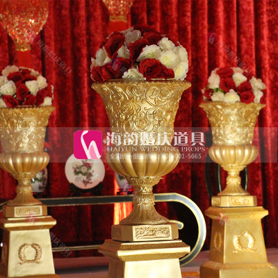 Yiwu haiyun wedding props decoration decorated with glass steel Roman column flowerpot.