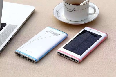 The new water cube solar charging treasure ultra-thin polymer mobile power universal 3usb output