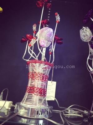 Manufacturers selling simple modern aluminum wire lamp lamp decoration lamp Home Furnishing silver red vase