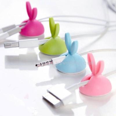 The new creative 3M glue rabbit cell phone cable hub.