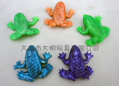 Manufacturers direct new unique soft material viscous vent TPR toys vertical frog ground stall hot sales