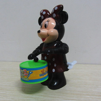 Knock on the chain of Mickey Mouse 2228C