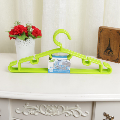 Multi - purpose plastic clothes rack for domestic use in various lt-1020.