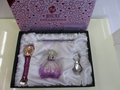 Ms. JESOU's perfume watch gift box set is elegant and exquisite