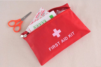 Field survival medicine bag family first aid kit life bag outdoor travel essential factory direct first aid kit