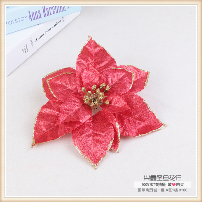 Simulation of Christmas flowers and red Christmas flowers home decoration plastic flower