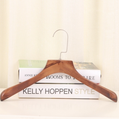 Female style and shoulder wood hangers for clothes hangers 80cm.