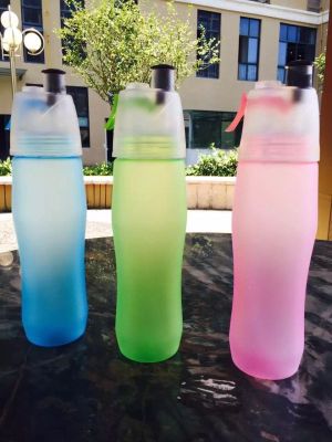 The new creative frosted spray cup / capacity / Fitness / outdoor dual-use drop artifact