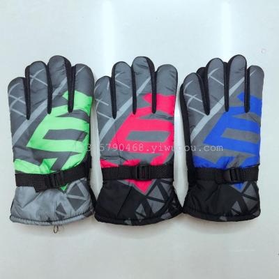 Winter men warm gloves, motorcycle battery car battery gloves thickened anti slip anti freeze gloves