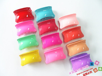 Manufacturers selling 8 cm hollow lace rectangular plastic grip fluorescent color hair grab hair