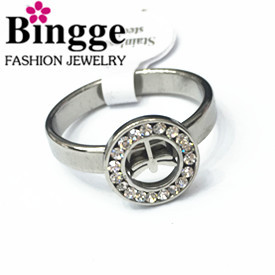 Simple and beautiful set diamond hollow dragonfly ring 316 l stainless steel ring manufacturers direct sales