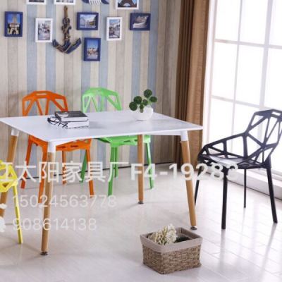 Red sun furniture plastic chair hole-out fashion dining chair imported PP outdoor leisure