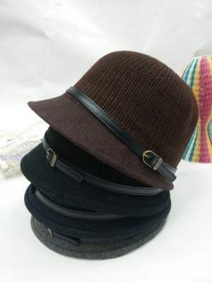 The new ms qiu dong small POTS hat stitching personality knitting leisure cap