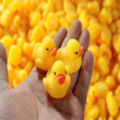 Water bath toy baby duckling mini sound yellow duck floating yellow duck toy wholesale