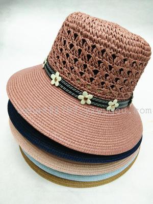 The new spring/summer basin hat lady's hand-crocheted fisherman's hat is a top hat.