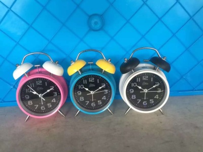 4-Inch Painted Pastoral Modern Metal Cartoon Alarm Clock Fashion Home Appliances Night Glossy Alarm Clock