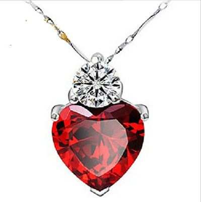 Lovely heart-shaped pendant pendant pendant wholesale Korean female pomegranate balas