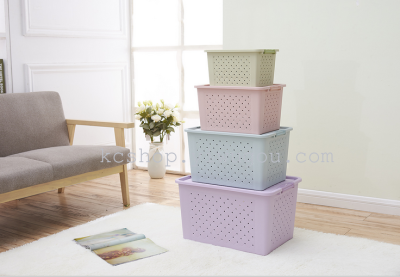 Plastic woven receive basket. With cover receive basket. Cosmetics receive a case