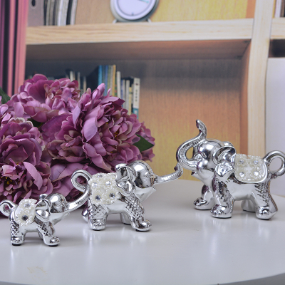 Creative Gift Box Auspicious Sanbao Fortune Bring Elephant Ceramic Decoration Decoration Family of Three