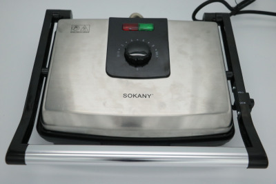 Sokany 202 electric furnace baking bread