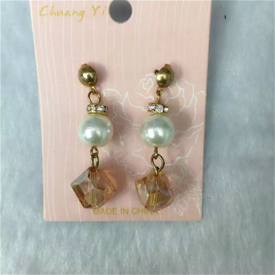 Cube crystal fashion personality temperament Pearl Earrings creative Ms.