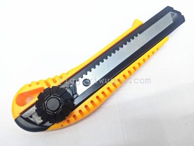 Factory direct 18mm blade with knob art knife black iron slot exported to Europe and the Middle East Europe
