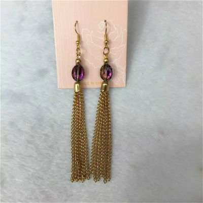 Simple chain of fashion personality and lovely color crystal earrings