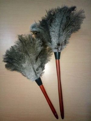 Sweep the dust can be customized with a factory wholesale ostrich feather duster feather dust Shan Shan household 