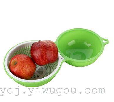 The kitchen and household washing vegetable fruit bowl