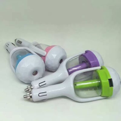 Car mini car charger into the car humidifier humidifying spray mute aromatherapy air humidifier