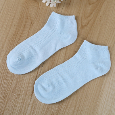 Stylish, comfortable and simple women's boat socks cotton sports socks pure color students socks pure cotton