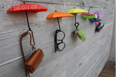 The umbrella shaped storage stick hook novelty gifts creative creative home adorable Keychain hanging