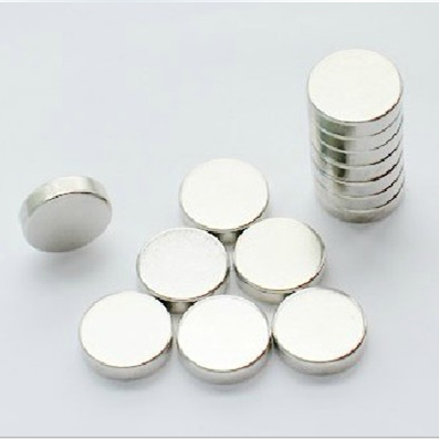 Factory direct strength magnet magnet general magnetic PVC magnetic ferrite magnet buckle hole