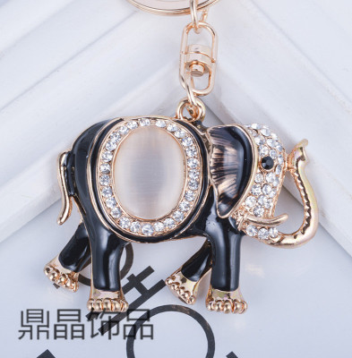 Factory direct creative animation elephant car key diamond oil zinc alloy hanging bag can be customized