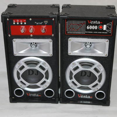 The manufacturer sells a 5-inch mini stereo with the box stereo csn-051.