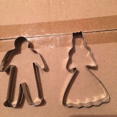The bride and groom stainless steel biscuits