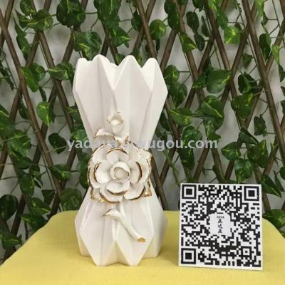Hand to send flower products factory direct white porcelain vase