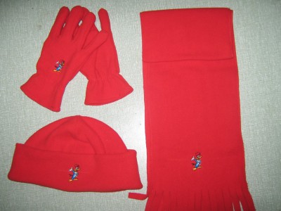 Football fans scarf hat scarf gloves three-piece suit