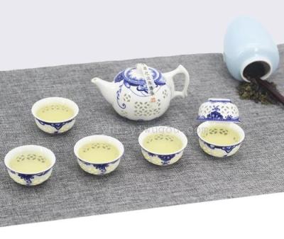 Jingdezhen blue and white Linglong Kung Fu tea with ceramic tea promotional gifts