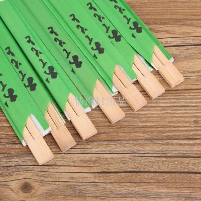 Disposable chopsticks are used for chopsticks.