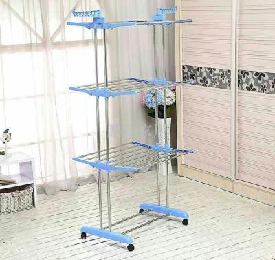 Three layers of stainless steel racks, towel racks can be folded and moved to dry