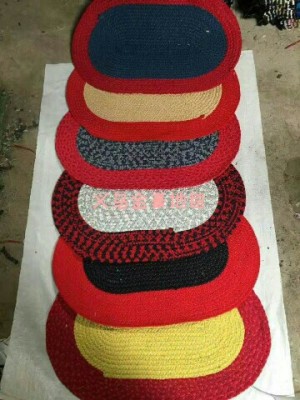 Handmade mats oval mats