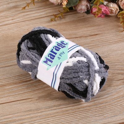 The manufacturer sells black and gray knitted scarf shoes hat clothes DIY ice cream line.